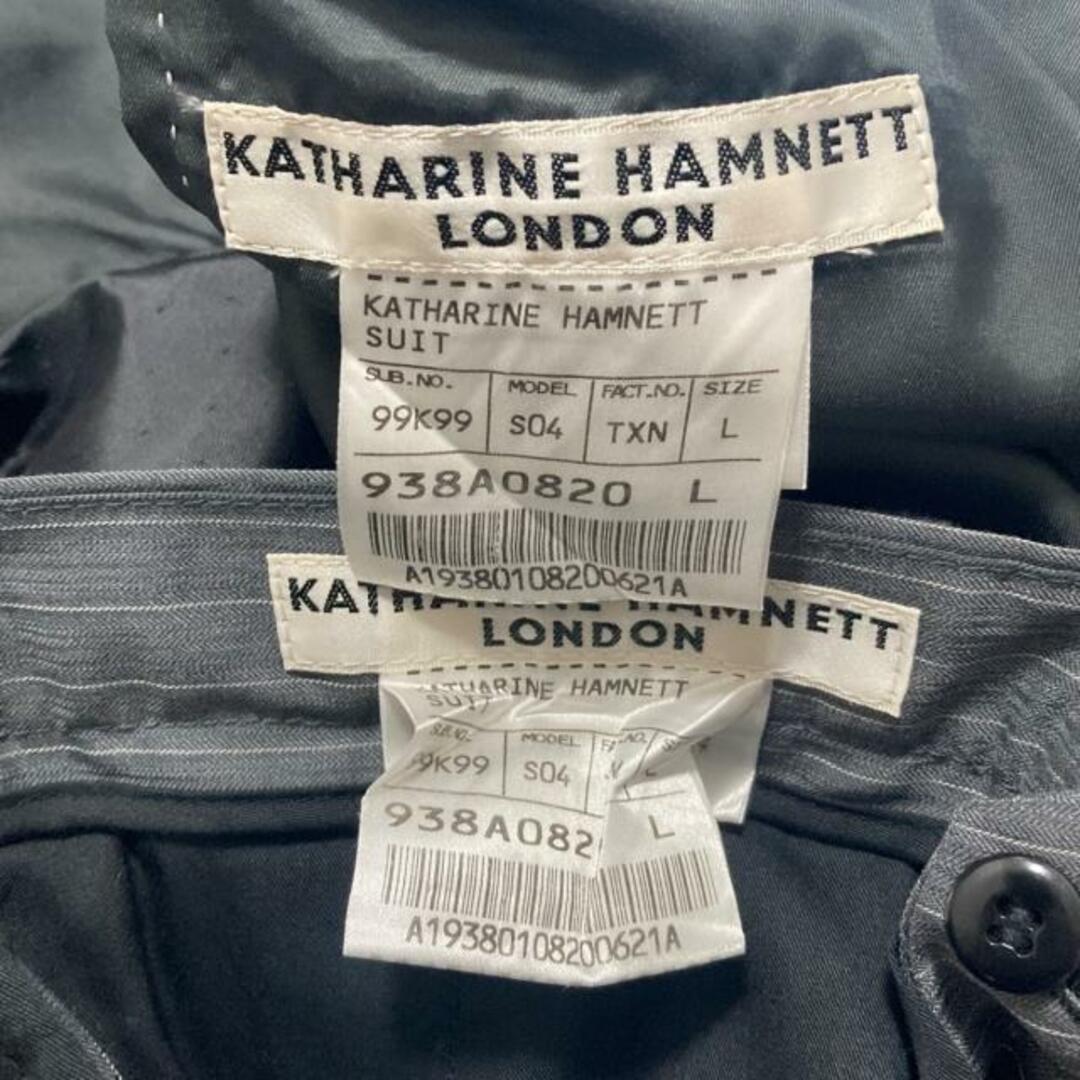 KATHARINE HAMNETT(キャサリンハムネット)のKATHARINEHAMNETT(キャサリンハムネット) シングルスーツ メンズ ライトグレー ストライプ メンズのスーツ(セットアップ)の商品写真