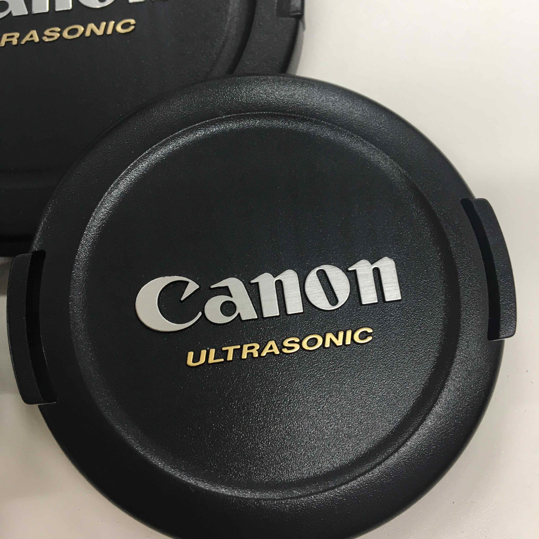 Canon(キヤノン)のCANON 純正レンズキャップ E-77 ×1個 E-58 ×2個 セット スマホ/家電/カメラのカメラ(レンズ(単焦点))の商品写真