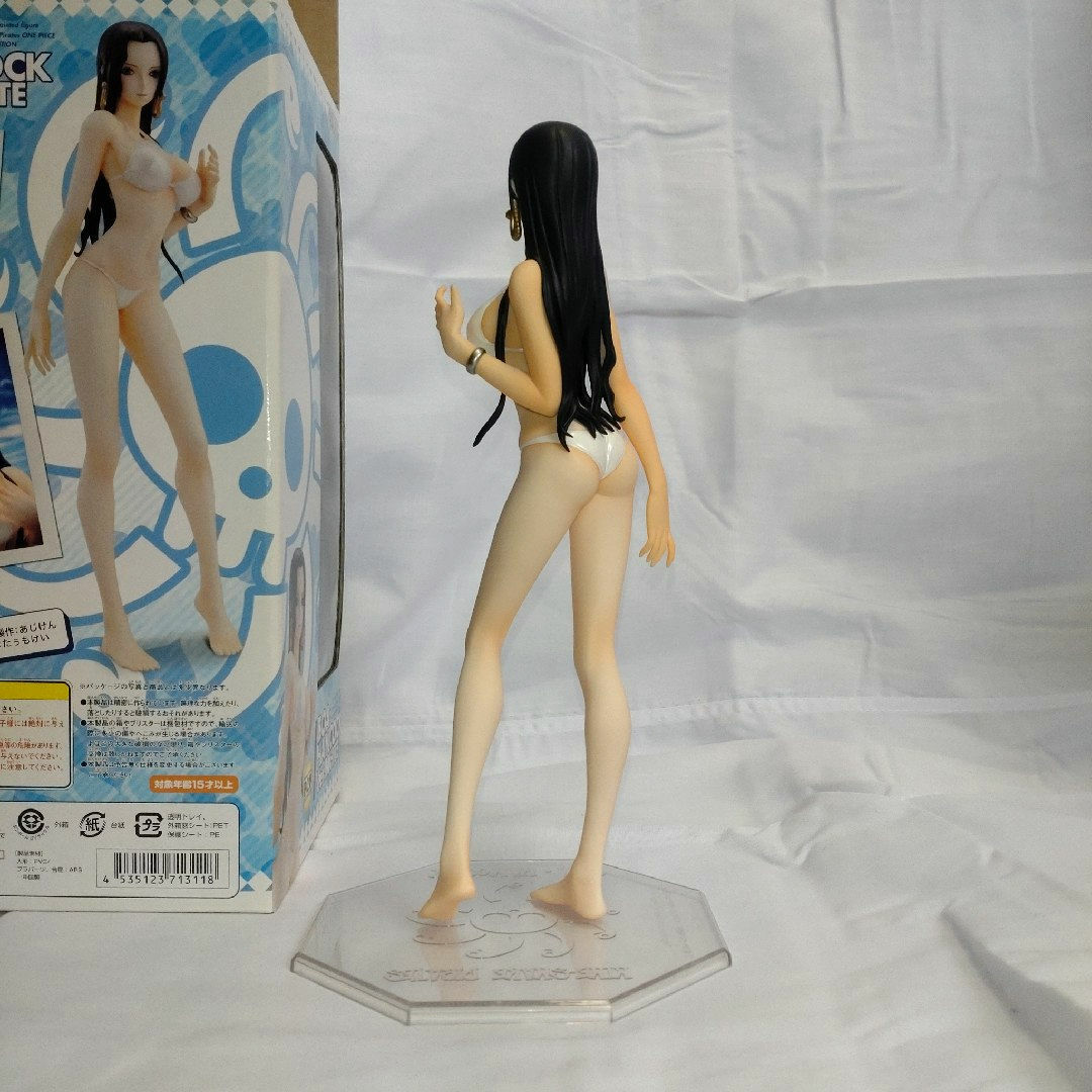 ONEPIECE ボア・ハンコック 水着 フィギュア 箱あり エンタメ/ホビーのフィギュア(アニメ/ゲーム)の商品写真