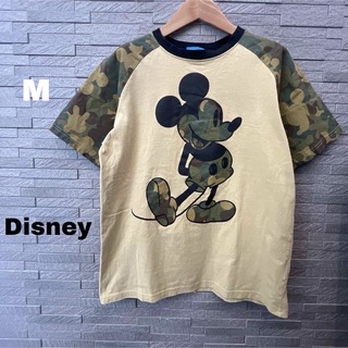 Disney - Disney ディズニーリゾート 半袖Tシャツ　ミッキー 迷彩柄 ミリタリー M