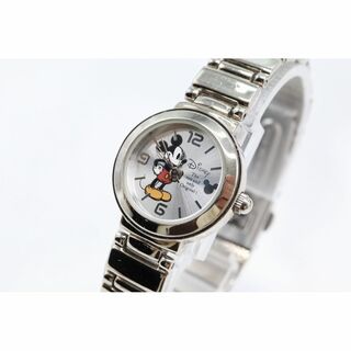 Disney - 【W139-36】動作品 電池交換済 ミッキーマウス 腕時計 TA155