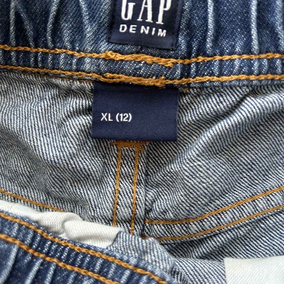 GAP(ギャップ)のデニムハーフパンツ150 キッズ/ベビー/マタニティのキッズ服男の子用(90cm~)(パンツ/スパッツ)の商品写真