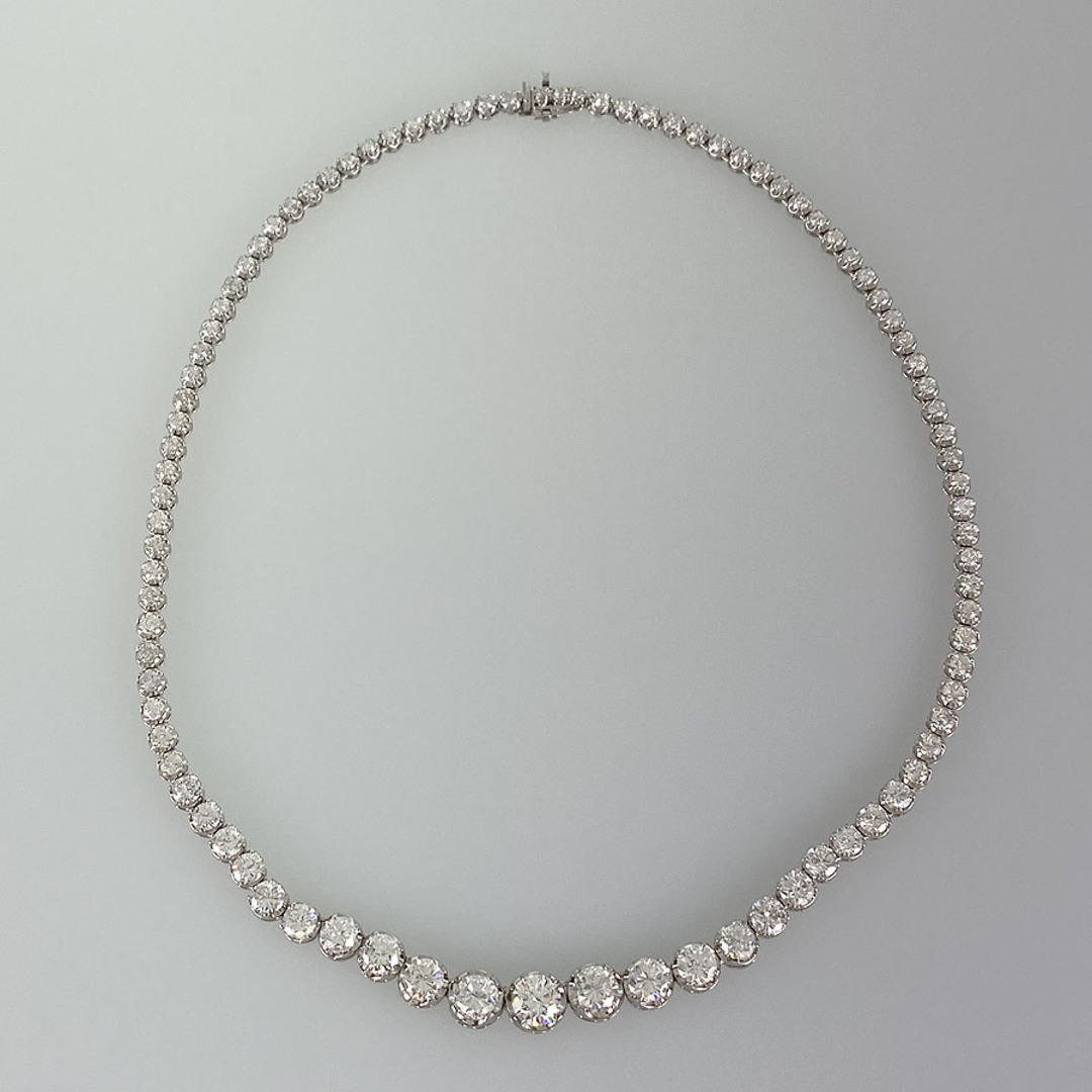 テニスネックレス Pt900 ダイヤモンド レディースのアクセサリー(ネックレス)の商品写真