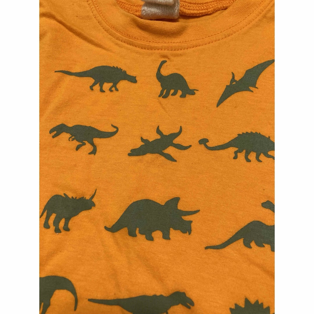 星×恐竜★半袖Tシャツ　80 キッズ/ベビー/マタニティのベビー服(~85cm)(Ｔシャツ)の商品写真
