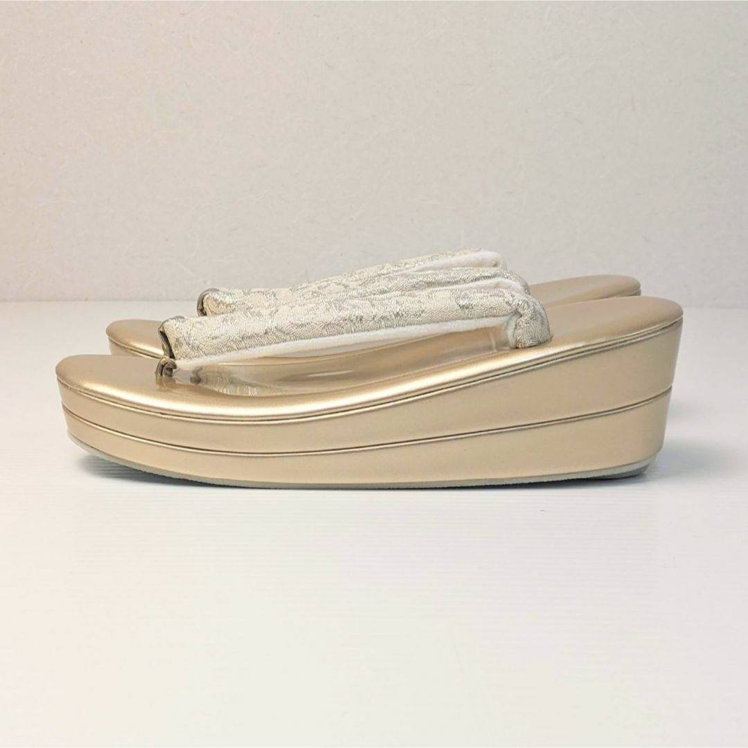 和装 草履 フォーマル 帯地 金 ゴールド S/M/L/LL/3Lサイズ レディースの靴/シューズ(下駄/草履)の商品写真