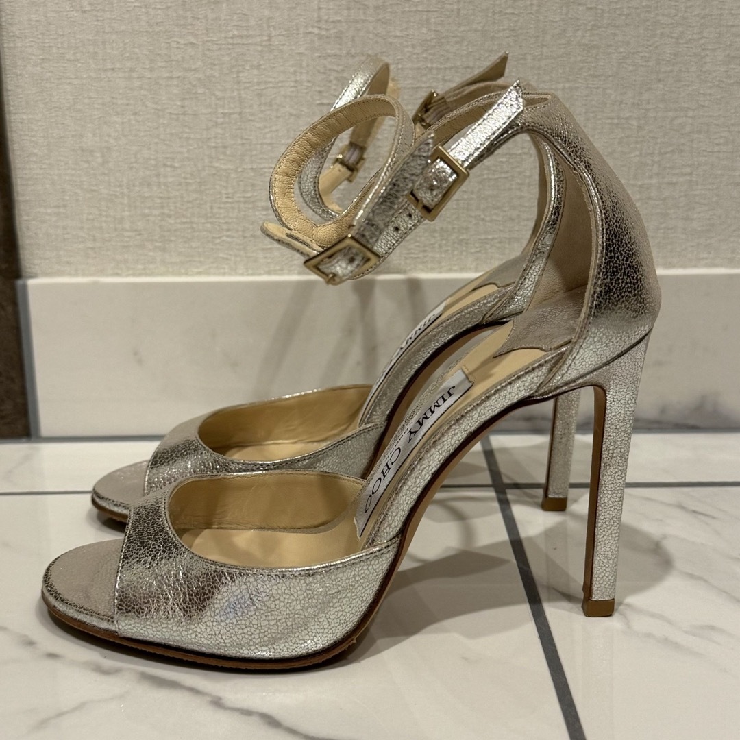 JIMMY CHOO - ジミーチュウ サンダル シルバーの通販 by kwxo.shop JIMMY CHOO - ジミーチュウ サンダル シルバーの通販 by kwxo.shop