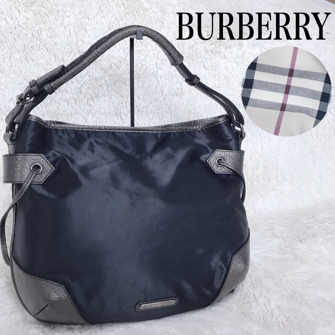 BURBERRY(バーバリー)の美品 希少 BURBERRY メタリック ノバチェック ワンショルダー ハンド レディースのバッグ(ショルダーバッグ)の商品写真