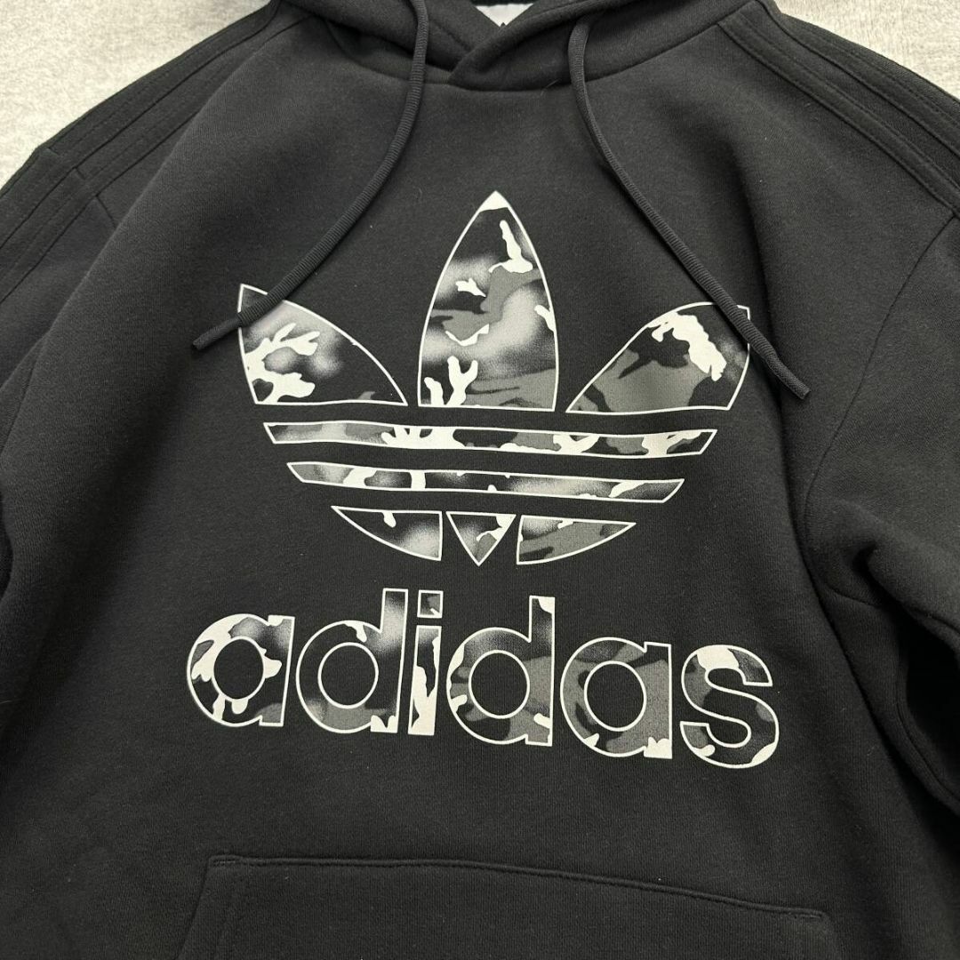 adidas(アディダス)の新品 adidas Originals Lサイズ カモ セットアップ 裏起毛 メンズのパンツ(その他)の商品写真