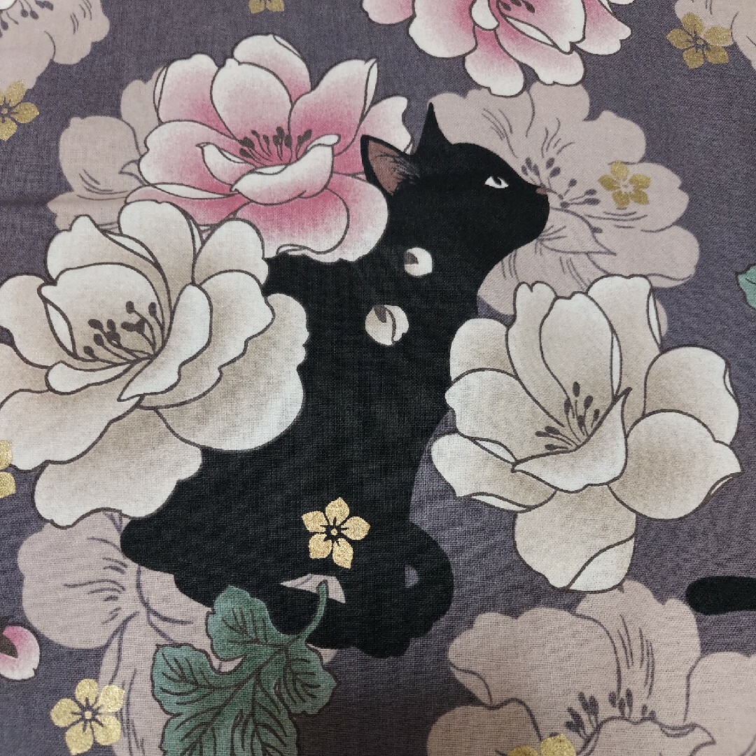 百花繚乱　猫ボタン　120㎝ ハンドメイドの素材/材料(生地/糸)の商品写真
