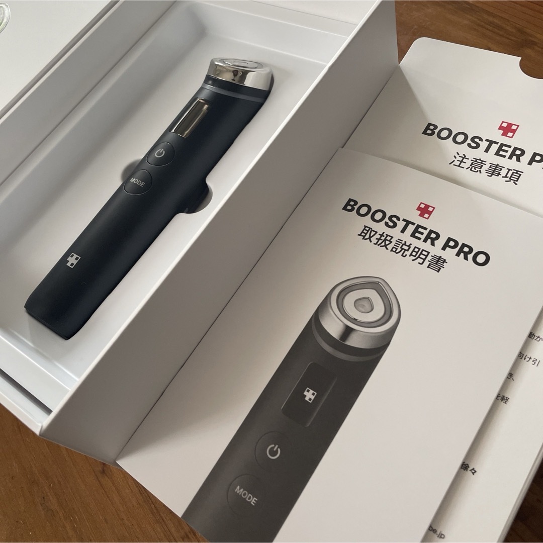 medicube AGE-R BOOSTER PRO 美品 medicube AGE-R BOOSTER PRO 美品