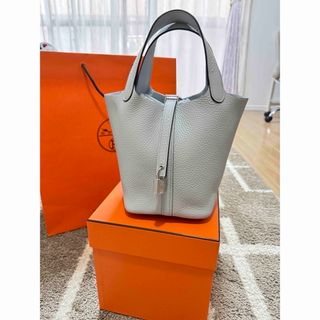 エルメス(Hermes)の最新W刻✨HERMES ✨新品未使用品　ピコタンpm⭐︎ ブルー・パール(ハンドバッグ)