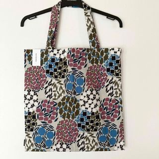 マリメッコ(marimekko)のマリメッコ vaskyna ファブリックバッグ(トートバッグ)