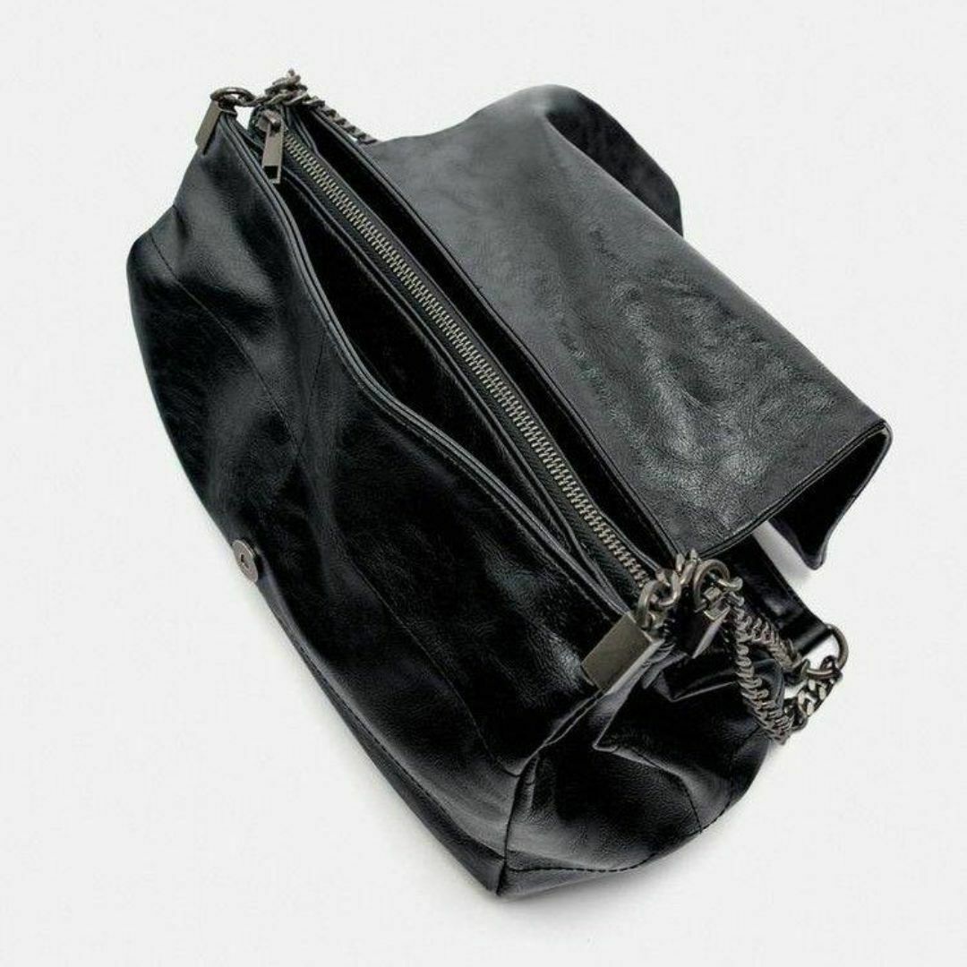 ZARA(ザラ)の③ フラップロッカーショルダーバッグ レディースのバッグ(ショルダーバッグ)の商品写真