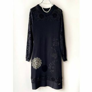 DESIGUAL - 極美品✨デシグアル　花刺繍　異素材　シアー　タイト　ニットワンピースXS