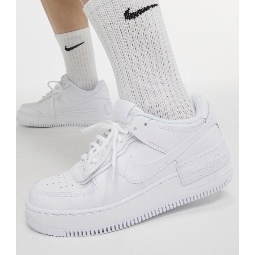 NIKE(ナイキ)の新品　ナイキ エアフォース1 シャドウ nike Air force1 24.5 レディースの靴/シューズ(スニーカー)の商品写真