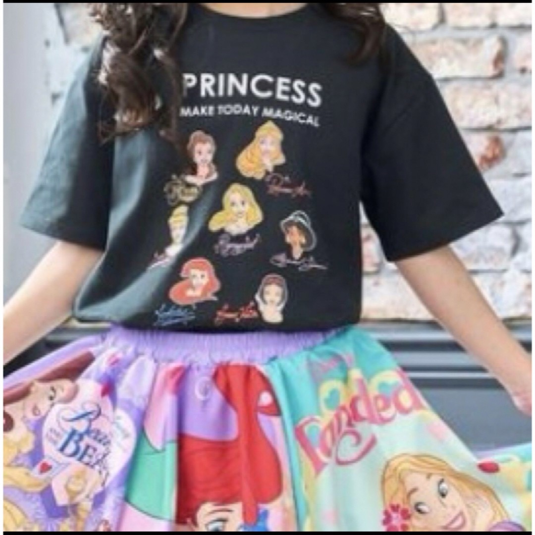 Disney(ディズニー)の新品未使用　完売品　リトシーフラップ　ディズニープリンセスサインTシャツ　120 キッズ/ベビー/マタニティのキッズ服男の子用(90cm~)(Tシャツ/カットソー)の商品写真