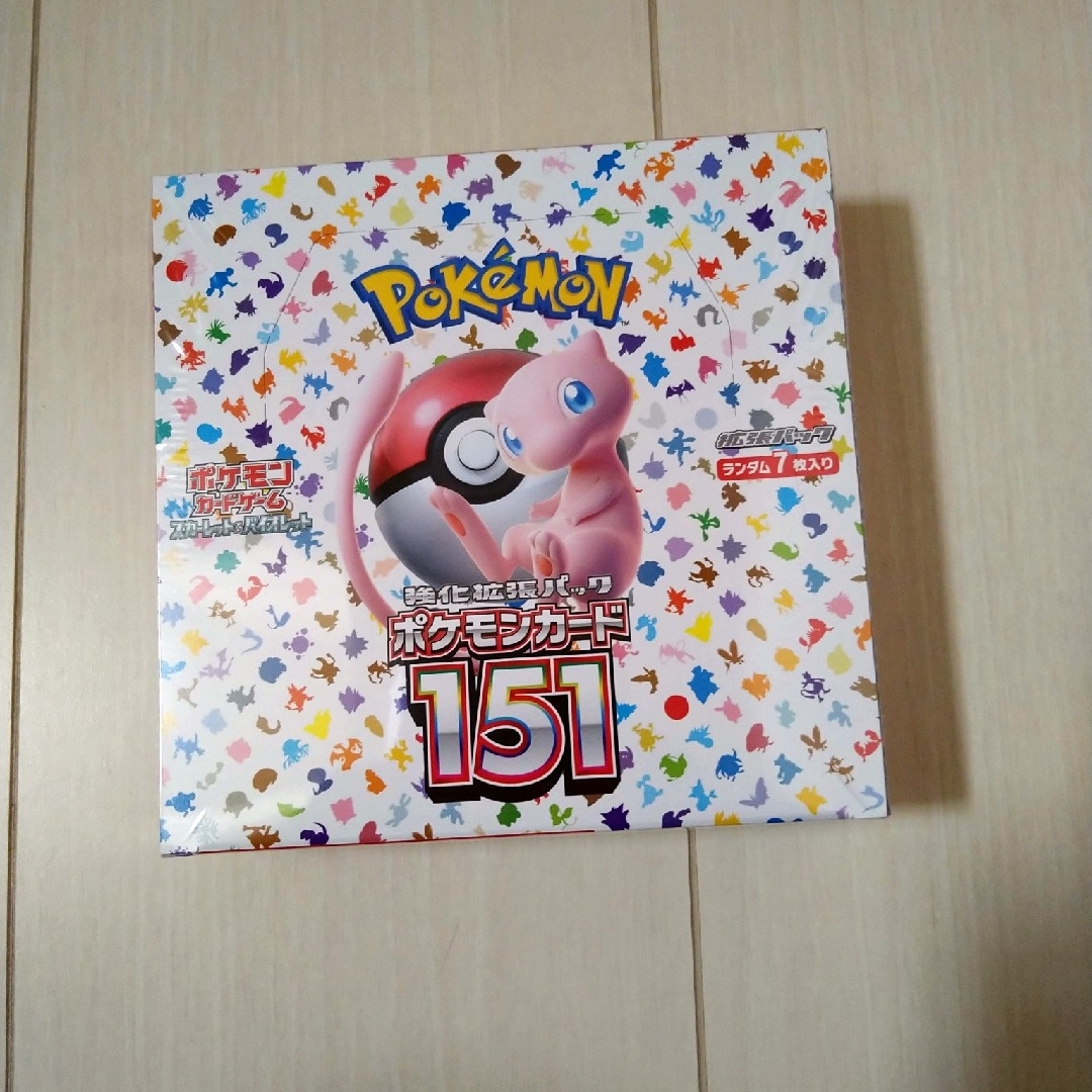 ポケモンカード 151 シュリンク付き エンタメ/ホビーのトレーディングカード(Box/デッキ/パック)の商品写真