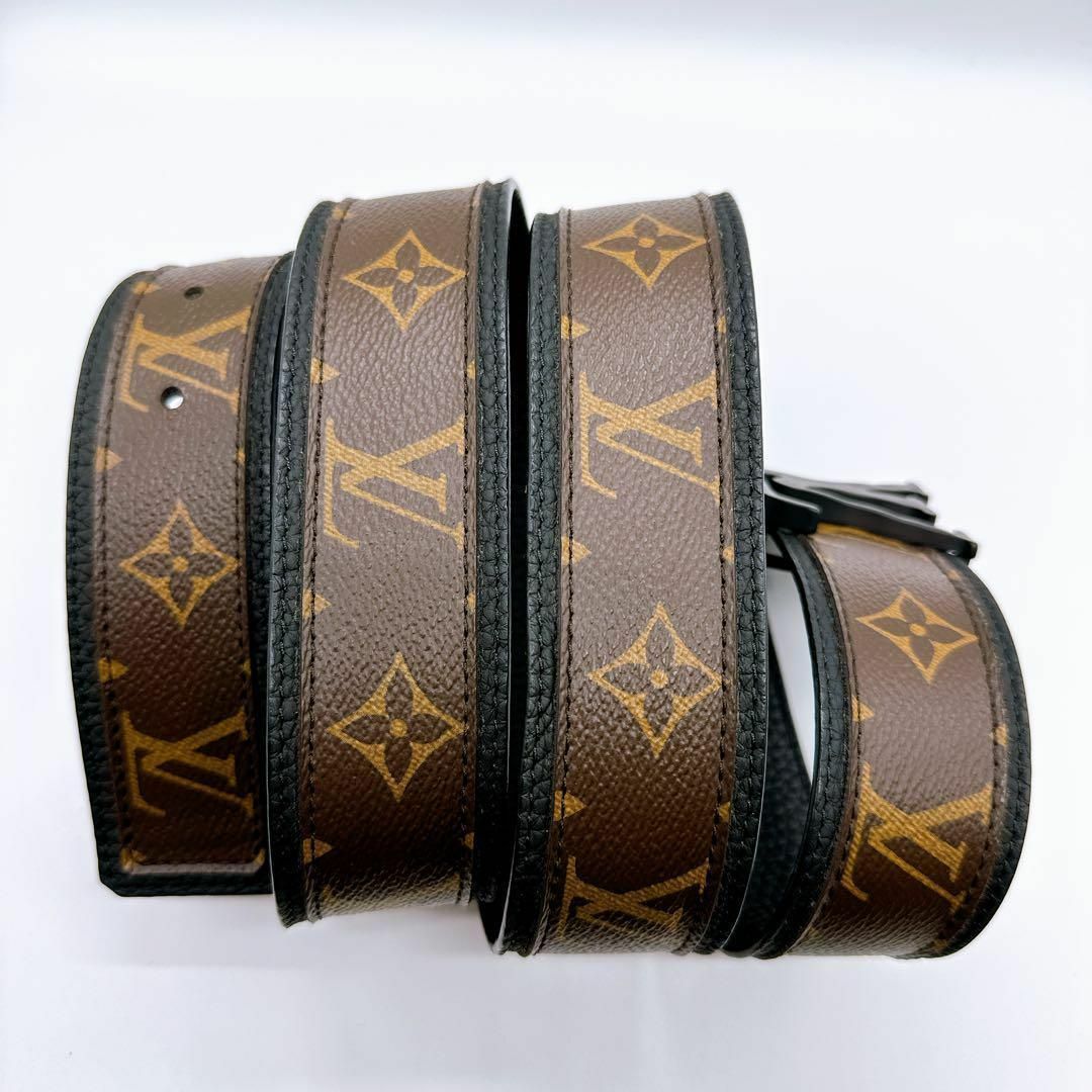 LOUIS VUITTON(ルイヴィトン)のルイヴィトン MP205 モノグラム サンチュール LVシェイプ ベルト メンズのファッション小物(ベルト)の商品写真