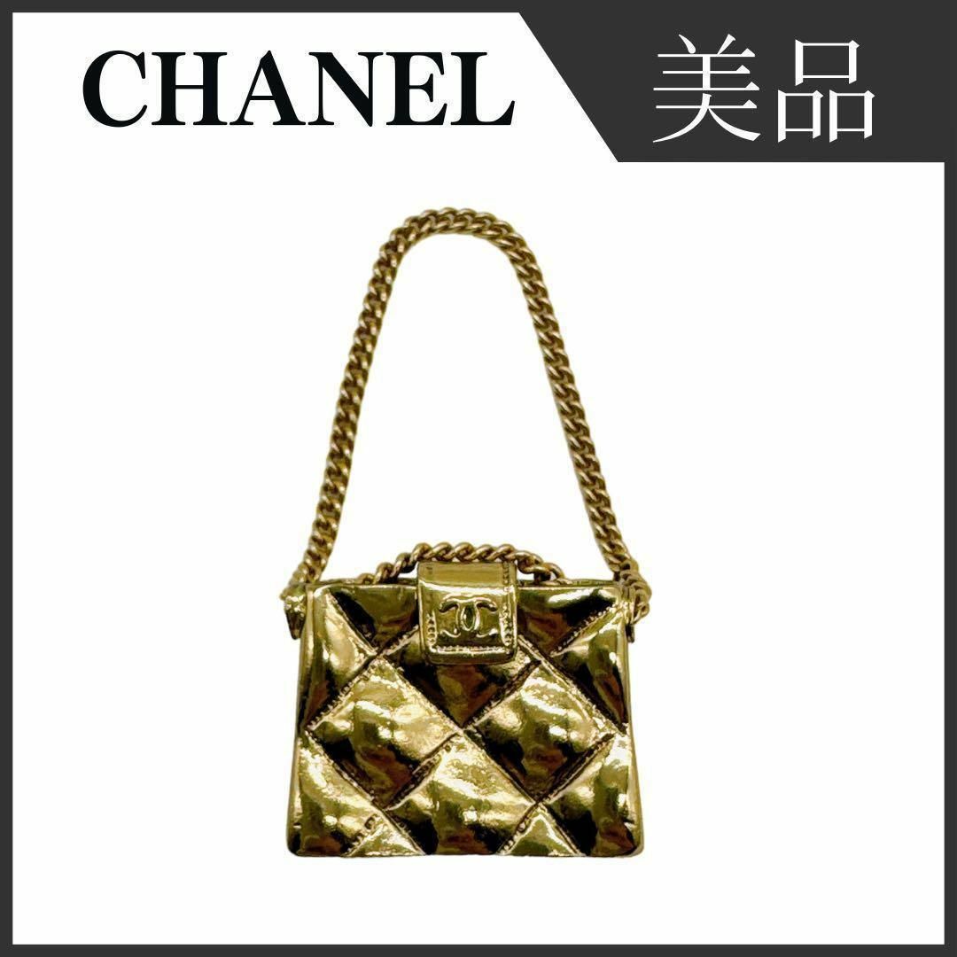 CHANEL(シャネル)のシャネル 02P マトラッセ ブローチ アクセサリー CHANEL ブランド レディースのアクセサリー(ブローチ/コサージュ)の商品写真