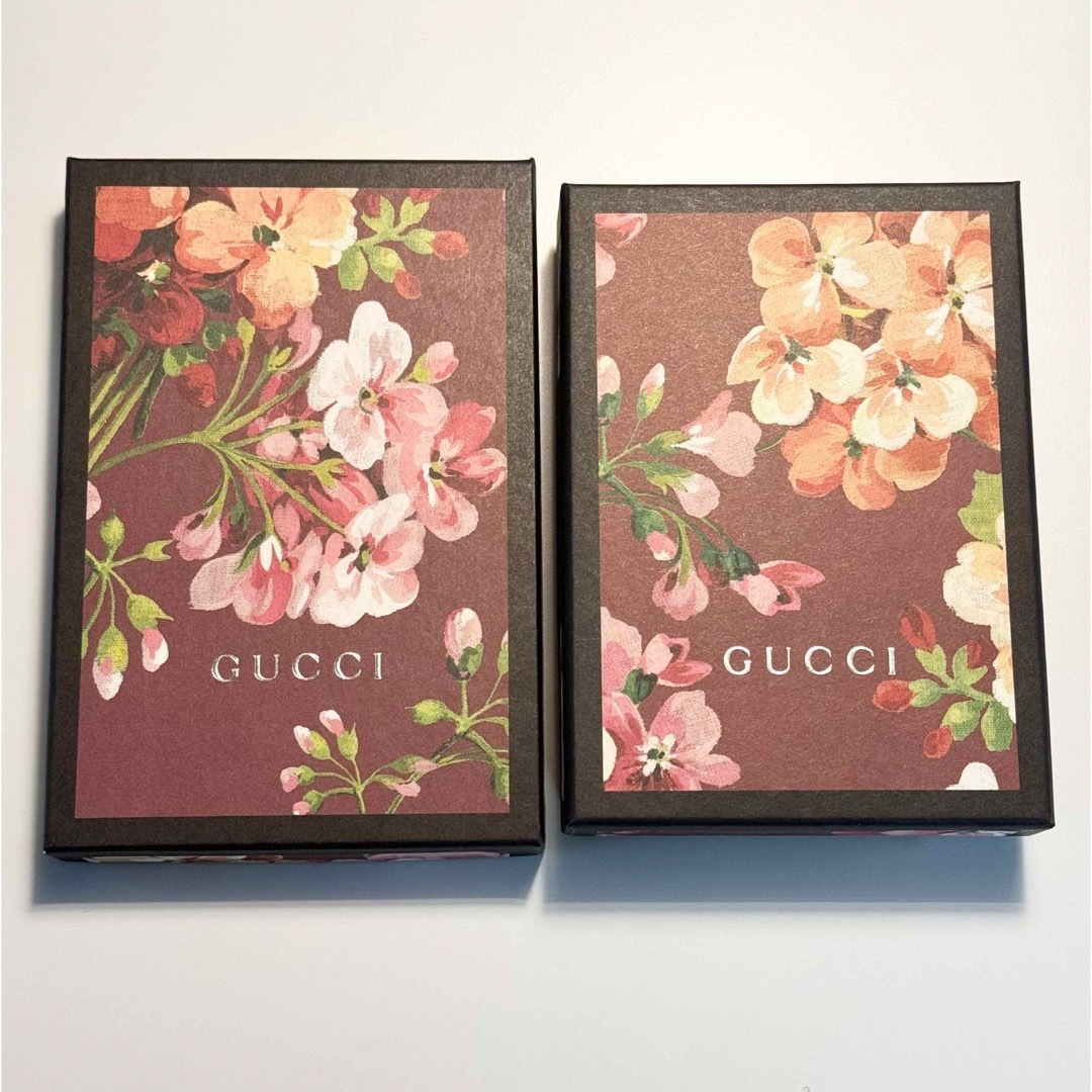 Gucci(グッチ)のGUCCI  グッチ 空箱  ボックス  箱のみ ブルームス ピンク 2個 レディースのバッグ(ショップ袋)の商品写真