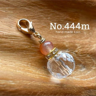 444m 天然石　ブラジル産水晶　メノウ　キューブカット　瑪瑙　チャーム(チャーム)