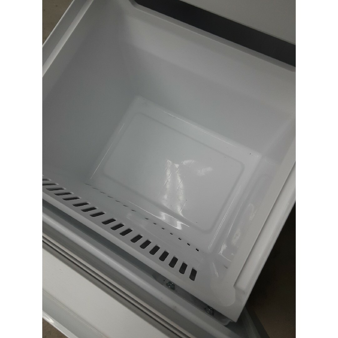 2021年美品 AQUA ファン式冷凍庫100L 冷凍、冷蔵、3温度切り替え付き 2021年美品 AQUA ファン式冷凍庫100L 冷凍、冷蔵、3温度切り替え付き