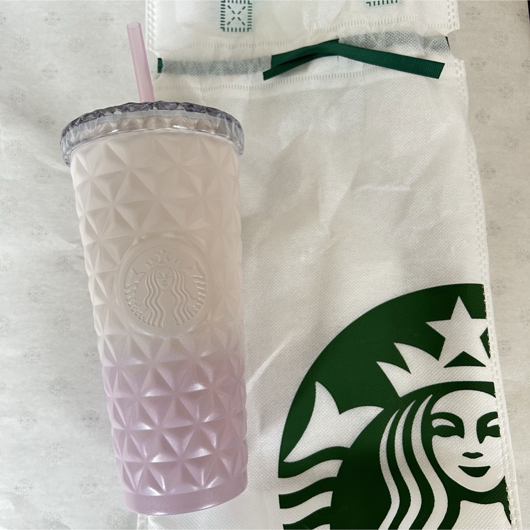 Starbucks(スターバックス)のスターバックス　マレーシア　台湾　ストロー　タンブラー　2024   桜 インテリア/住まい/日用品のキッチン/食器(タンブラー)の商品写真