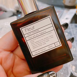 オゥパラディ(AUX PARADIS)のオゥパラディ　フルール 30ml 香水(香水(女性用))