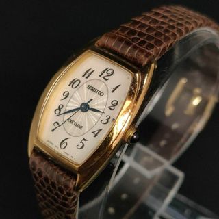 セイコー(SEIKO)の極美品【稼働品】SEIKO　セイコー　エクセリーヌ　ホワイト　ゴールド　クォーツ(腕時計)