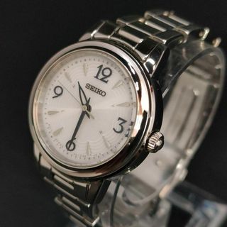 セイコー(SEIKO)の極美品【稼働品】SEIKO　セイコーティセ　ホワイト　ブルー　シルバー　ソーラー(腕時計)