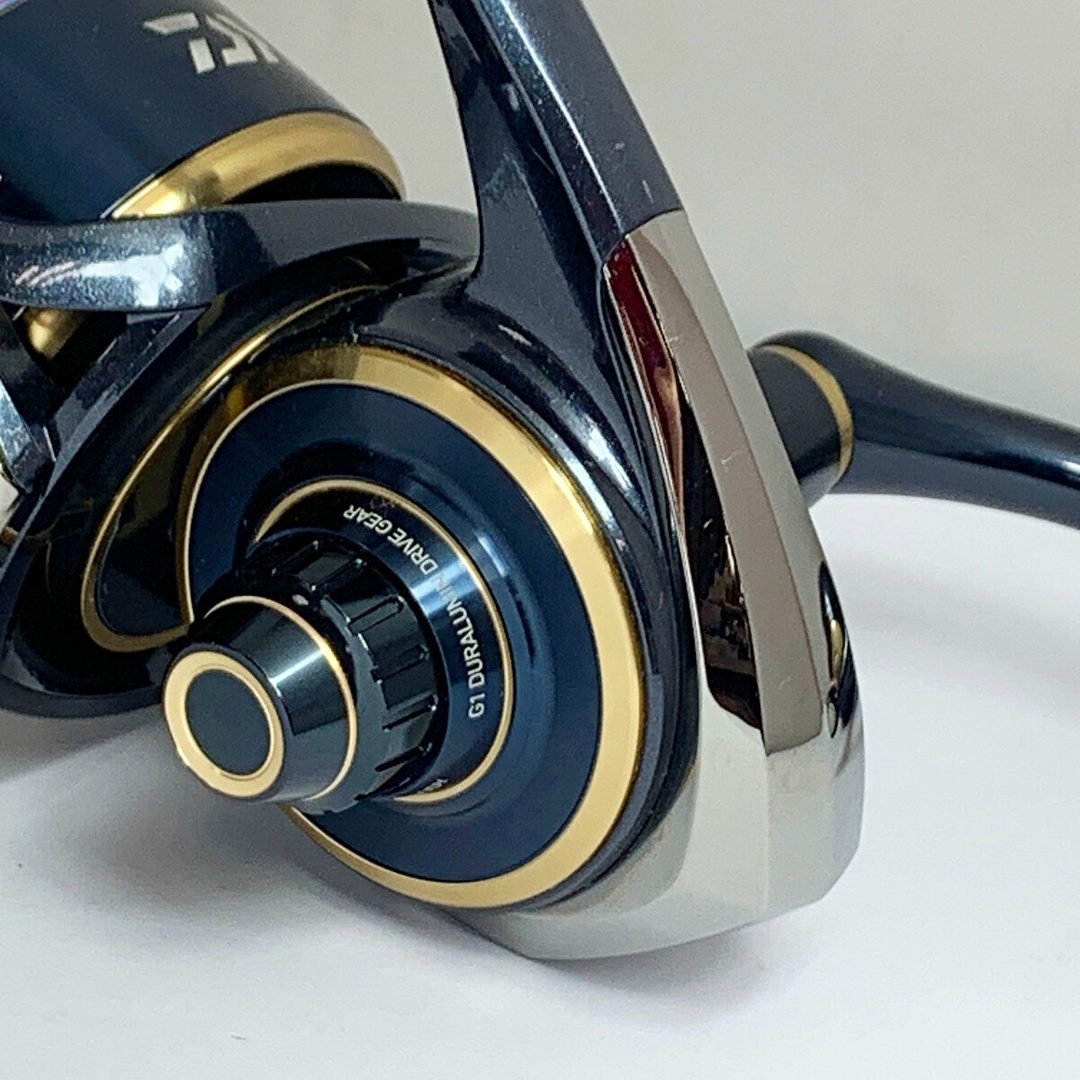 DAIWA(ダイワ)の★★DAIWA ダイワ 20 ソルティガ 18000　スピニングリール　箱、ポーチ付 272797 スポーツ/アウトドアのフィッシング(リール)の商品写真