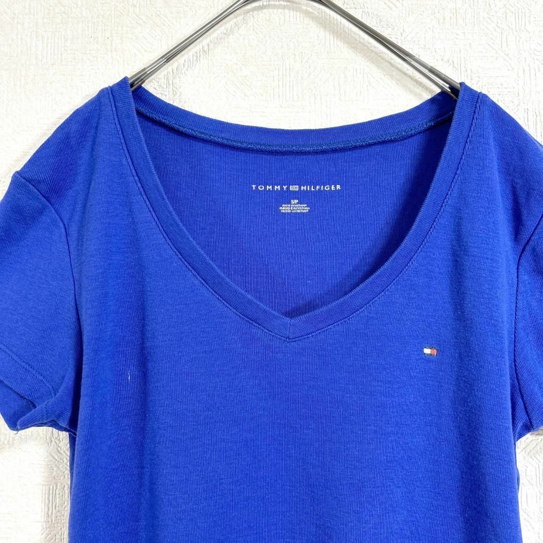 TOMMY HILFIGER(トミーヒルフィガー)のトミーヒルフィガー　Ｖネックカットソー Ｔシャツ Sサイズ ブルー ♪ レディースのトップス(カットソー(半袖/袖なし))の商品写真