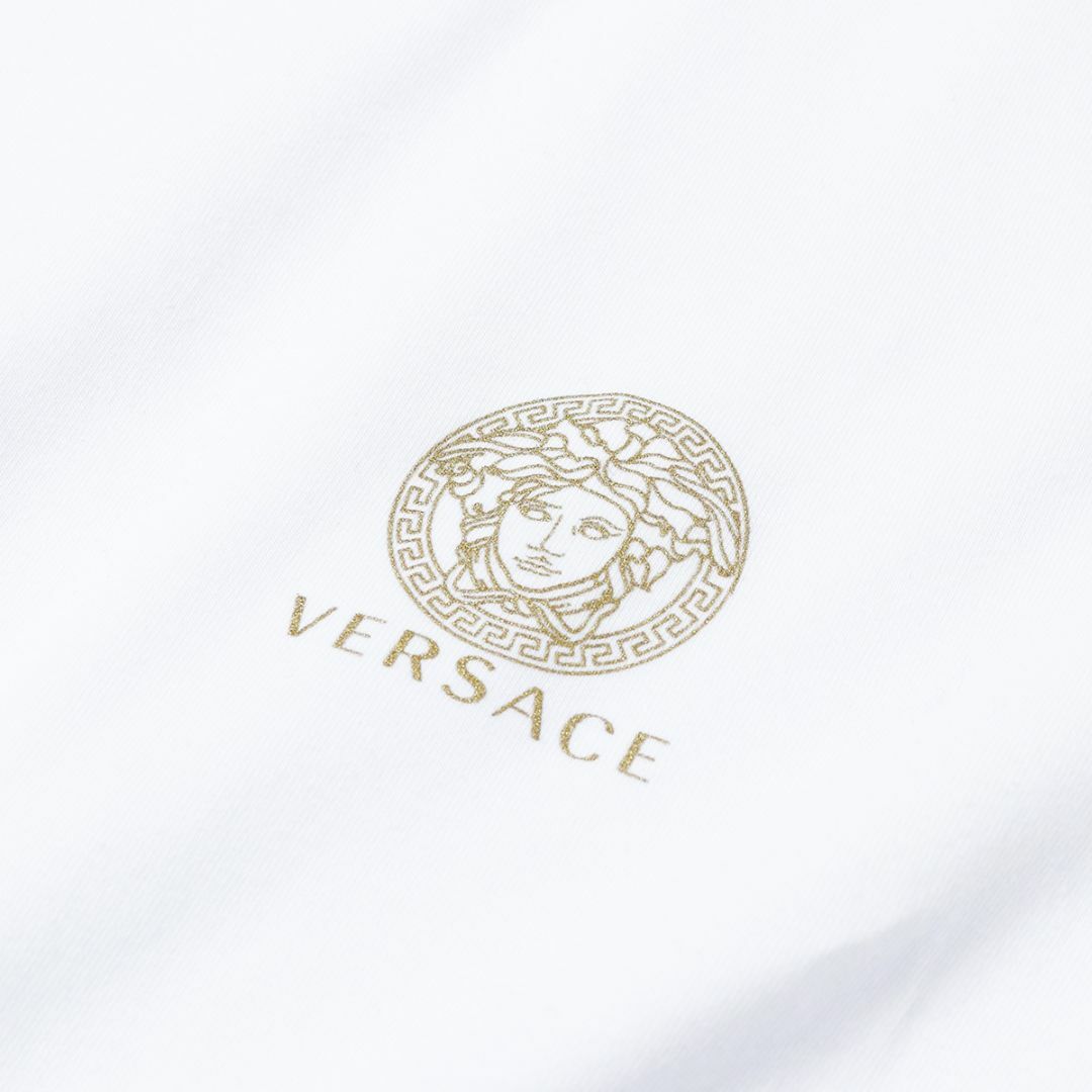 VERSACE(ヴェルサーチ)の送料無料 4 VERSACE ヴェルサーチ AU10197 A232741 ブラック ホワイト メデューサ 2枚セット 長袖Tシャツ size 5 メンズのトップス(Tシャツ/カットソー(七分/長袖))の商品写真