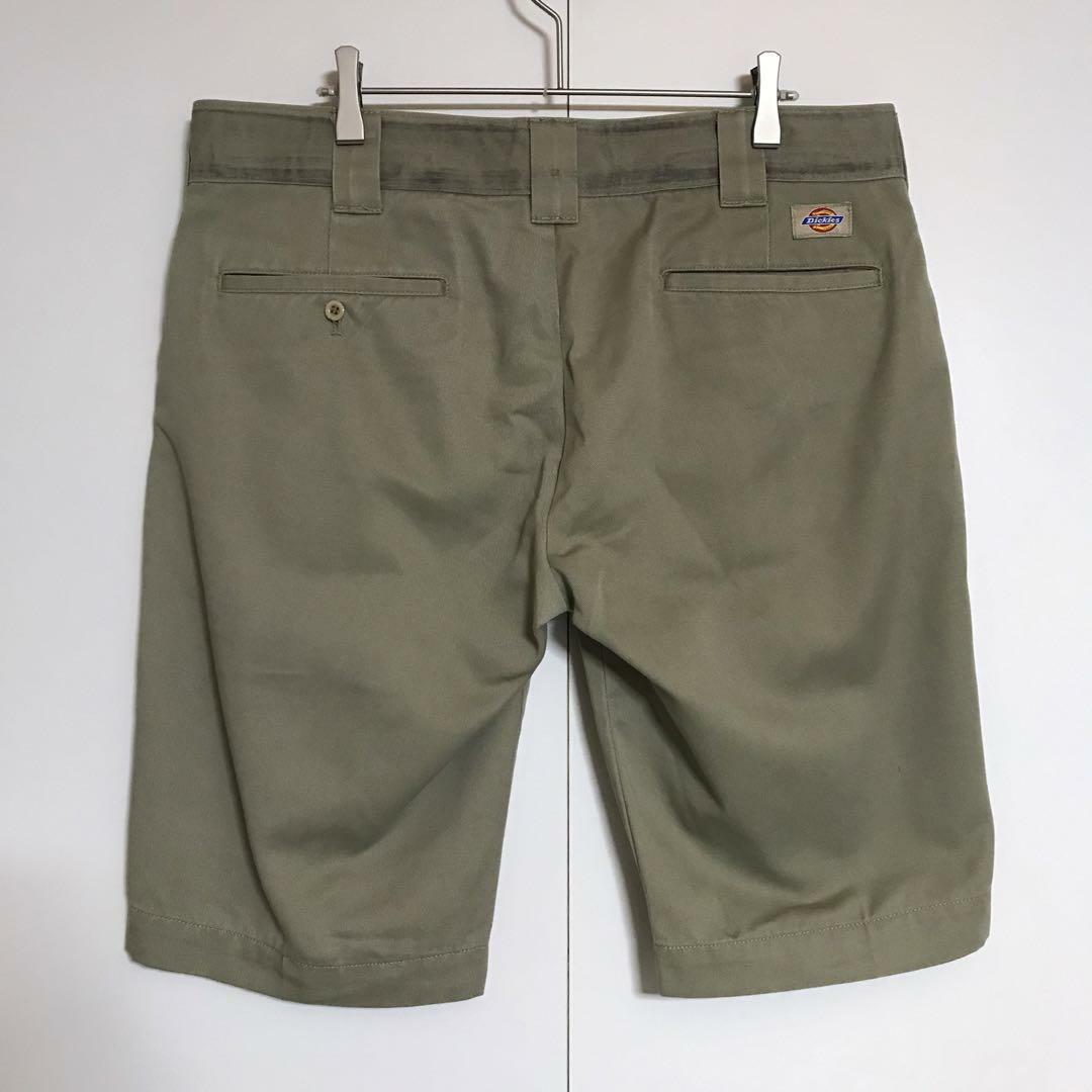 Dickies(ディッキーズ)の【定番】ディッキーズ　ロゴ入りハーフパンツ　丈夫な素材　A983 メンズのパンツ(ショートパンツ)の商品写真