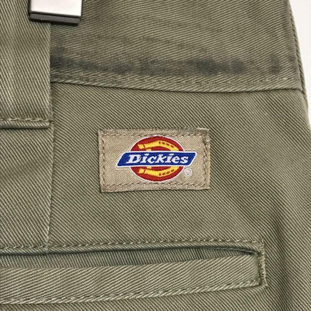 Dickies(ディッキーズ)の【定番】ディッキーズ　ロゴ入りハーフパンツ　丈夫な素材　A983 メンズのパンツ(ショートパンツ)の商品写真