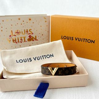 ルイヴィトン(LOUIS VUITTON)の超美品 ルイヴィトン モノグラム エセンシャル V ブレスレット 23年製(ブレスレット/バングル)