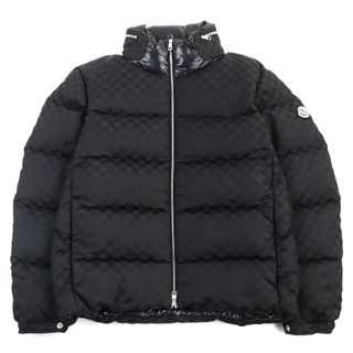 モンクレール(MONCLER)の良品○MONCLER モンクレール 22-23AW H20911A00206 596C0 NIJIMA GIUBBOTTO モノグラム総柄 ロゴワッペン付き ナイロンジャガード ドローストリング キルティング フード入り ダウンジャケット ブラック 2 正規品 メンズ(ダウンジャケット)