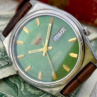 セイコー(SEIKO)の【レトロな雰囲気】セイコー5 メンズ腕時計 グリーン 自動巻き ヴィンテージ(腕時計(アナログ))