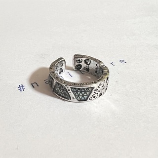 シルバーリング 925 銀 ステンドグラス風 文字 アンティーク調 韓国 指輪