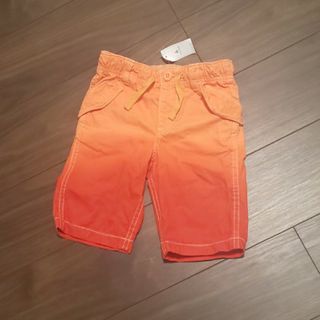 ベビーギャップ(babyGAP)の新品タグつき  ベビーギャップ ハーフパン 110ツ(パンツ/スパッツ)