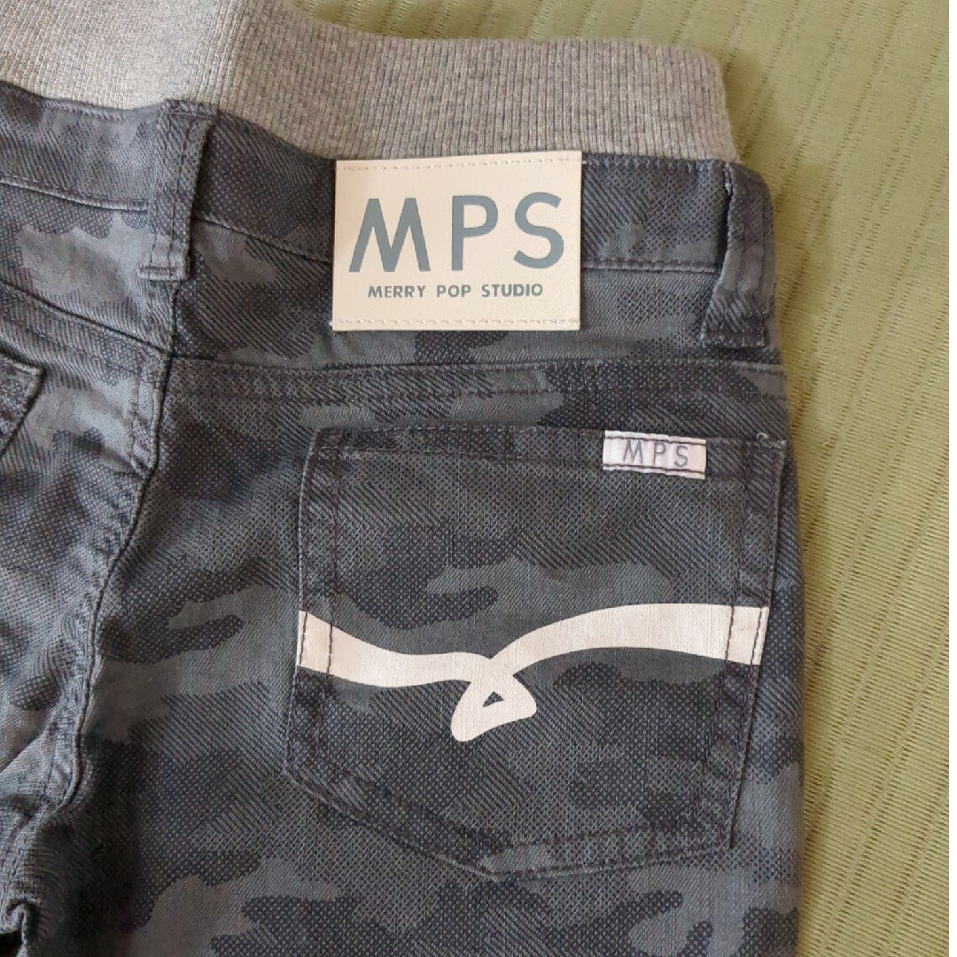 MPS(エムピーエス)のボトムス　130 キッズ/ベビー/マタニティのキッズ服男の子用(90cm~)(パンツ/スパッツ)の商品写真