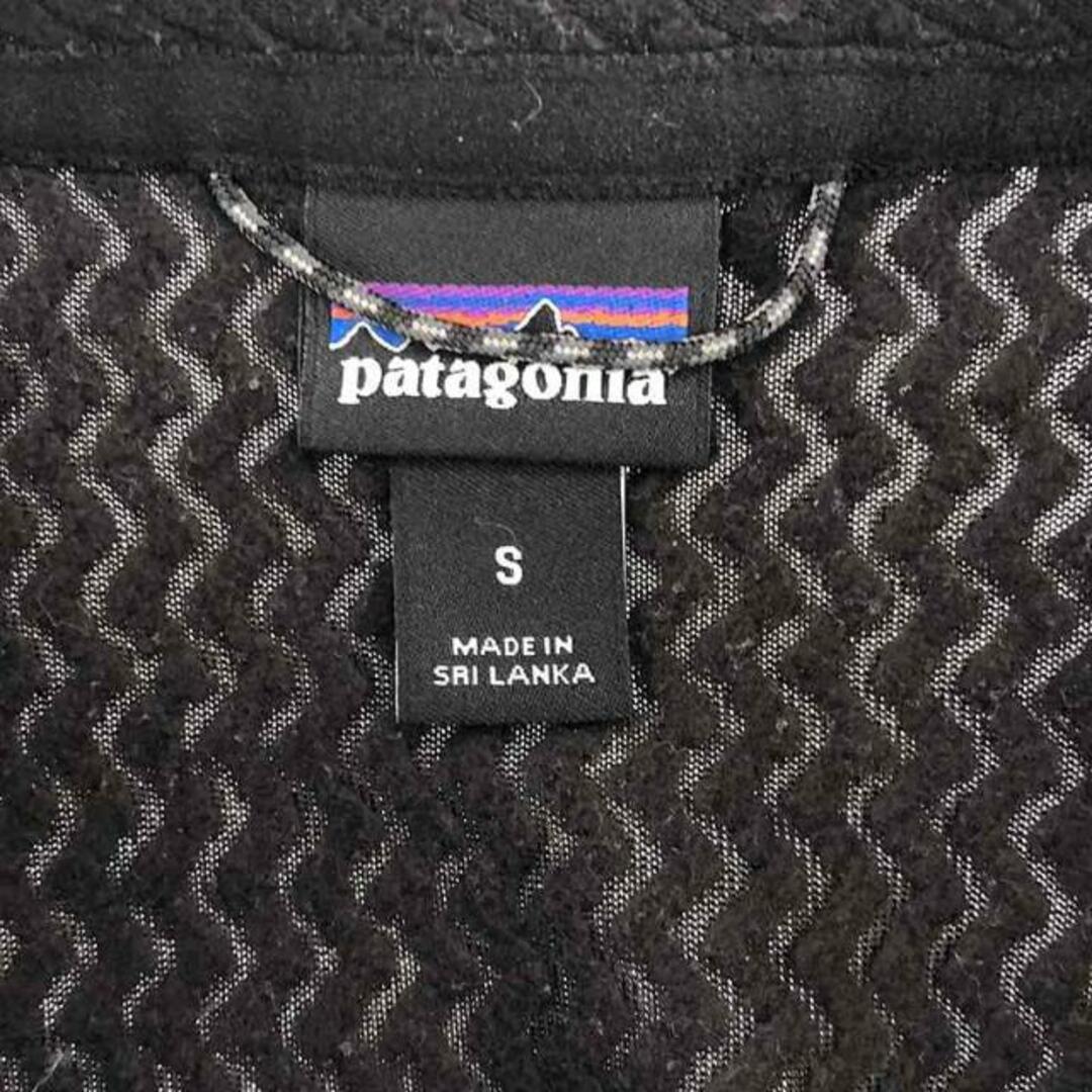 patagonia(パタゴニア)のPatagonia / パタゴニア | R1 エアクルー テクニカルフリース スウェット | S | ブラック | メンズ メンズのトップス(スウェット)の商品写真