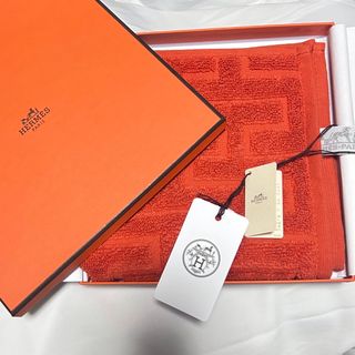 Hermes - 新品未使用　箱リボン付き　HERMES　ハンドタオル