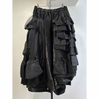 コムデギャルソン(COMME des GARCONS)の2021AW コムデギャルソン　フリル装飾　ワイドパンツ(キュロット)