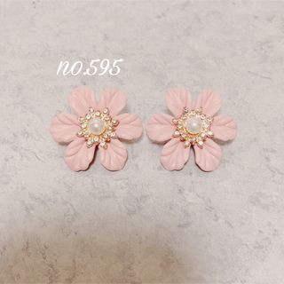 no.595 フラワー ピンク パール ビジュー ピアス、イヤリング(ピアス)