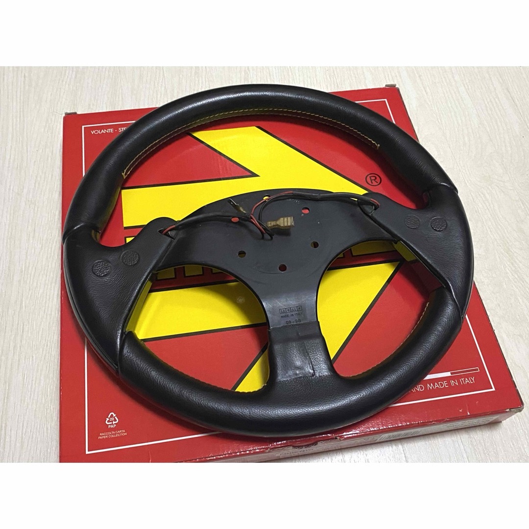 MOMO - 希少 MOMO F1 concept ステアリング 廃盤品 345mmの通販 MOMO - 希少 MOMO F1 concept ステアリング 廃盤品 345mmの通販