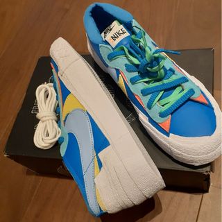 ナイキ(NIKE)の新品未使用　NIKE BLAZER LOW SACAI KAWS　27cm(スニーカー)