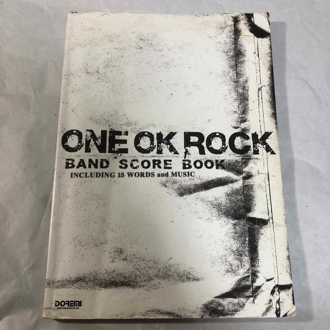 ＯＮＥ　ＯＫ　ＲＯＣＫ／ＢＡＮＤ　ＳＣＯＲＥ　ＢＯＯＫ バンドスコア 楽譜 エンタメ/ホビーの本(楽譜)の商品写真