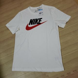 新品　NIKE　半袖　Tシャツ　メンズ　Ｍサイズ　　ホワイト