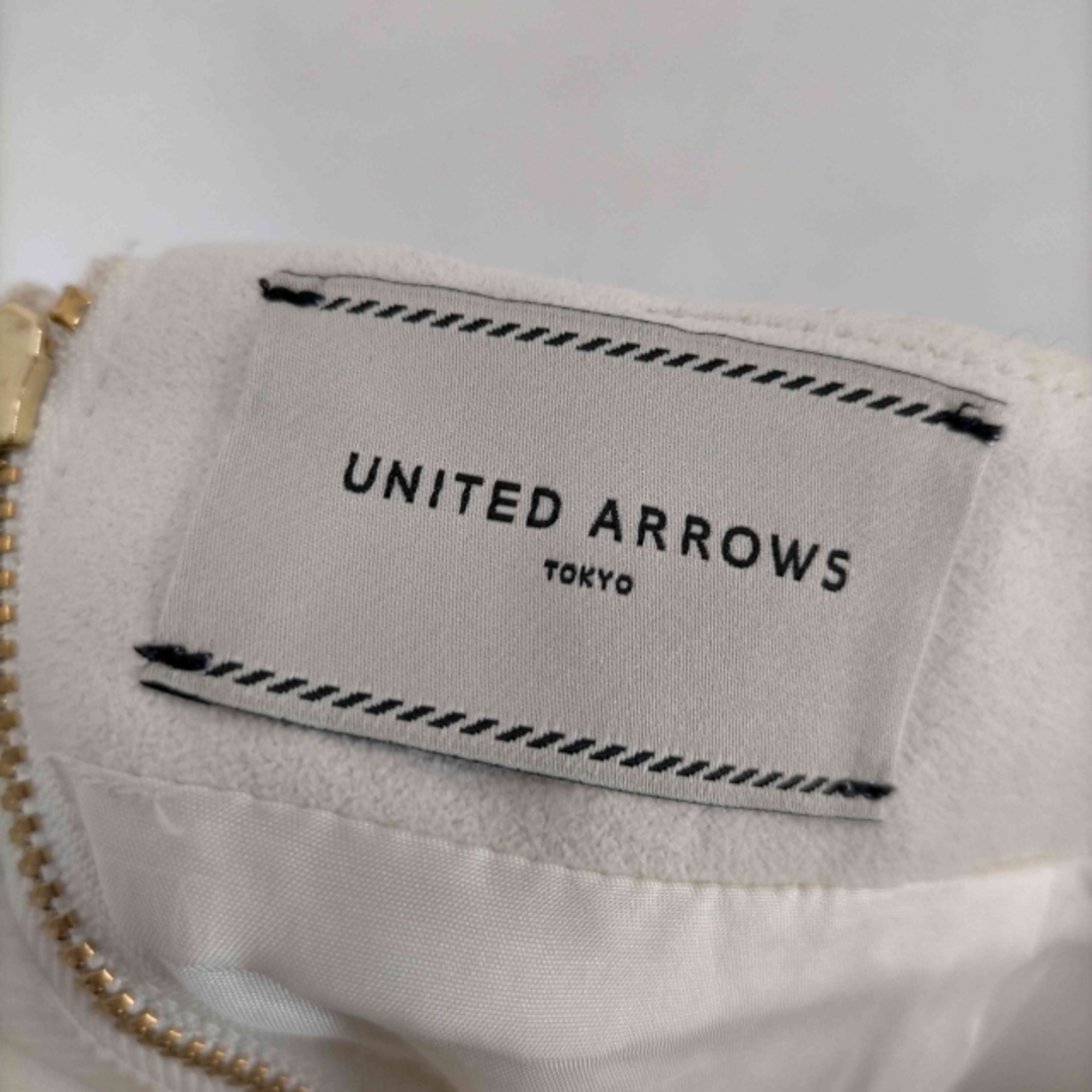 UNITED ARROWS(ユナイテッドアローズ)のUNITED ARROWS(ユナイテッドアローズ) スウェードタイトスカート レディースのスカート(その他)の商品写真